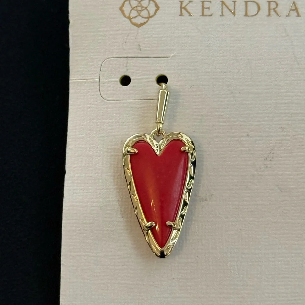 New Kendra Scott Aria Red Magnesite Drop Earrings - Picture 3 of 5